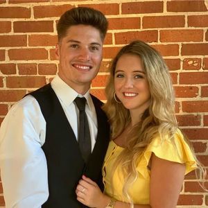 Meet your Posher, Hunter